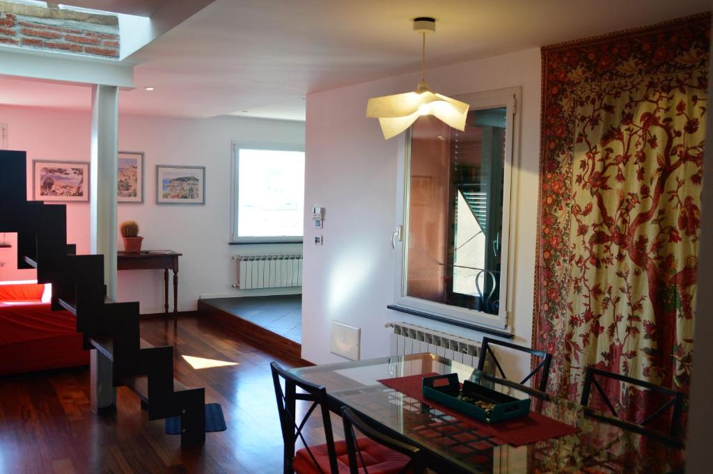 Sunflower Apartment with private terrace parking and lift room 1